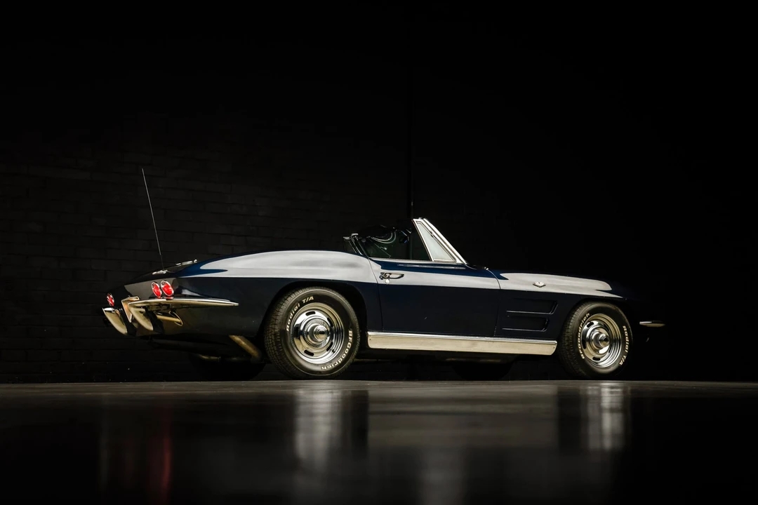 1963 Chevrolet Corvette C2 - Image 18 of 31
