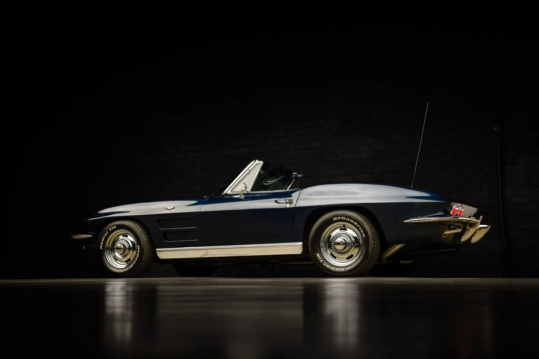 1963 Chevrolet Corvette C2 - Image 28 of 31