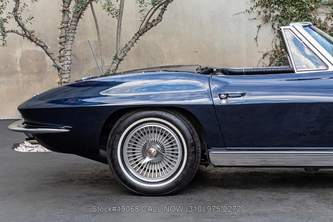 1963 Chevrolet Corvette C2 - Image 18 of 31