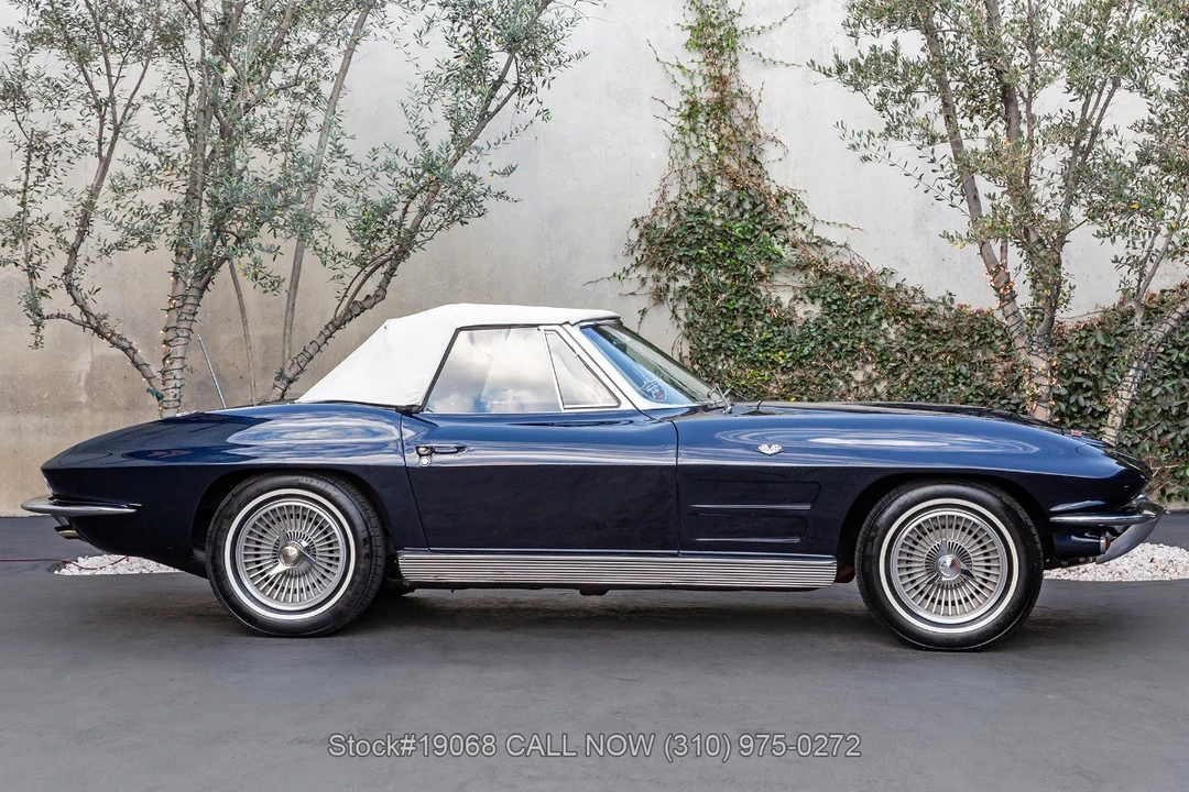 1963 Chevrolet Corvette C2 - Image 11 of 31