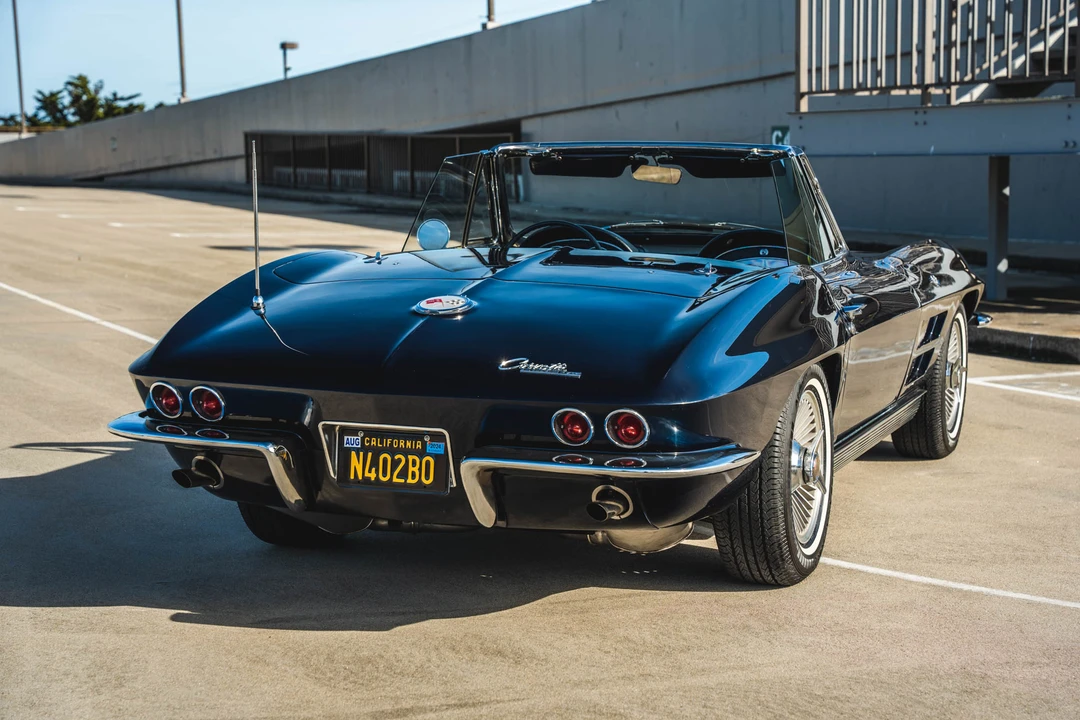 1963 Chevrolet Corvette C2 - Image 15 of 31