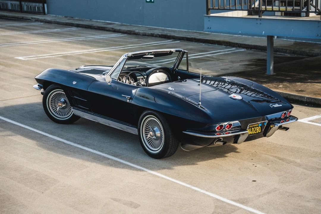 1963 Chevrolet Corvette C2 - Image 19 of 31