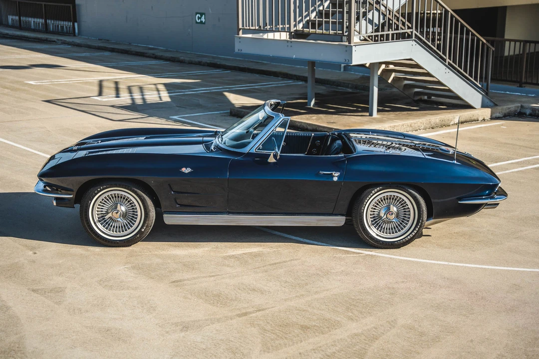 1963 Chevrolet Corvette C2 - Image 24 of 31