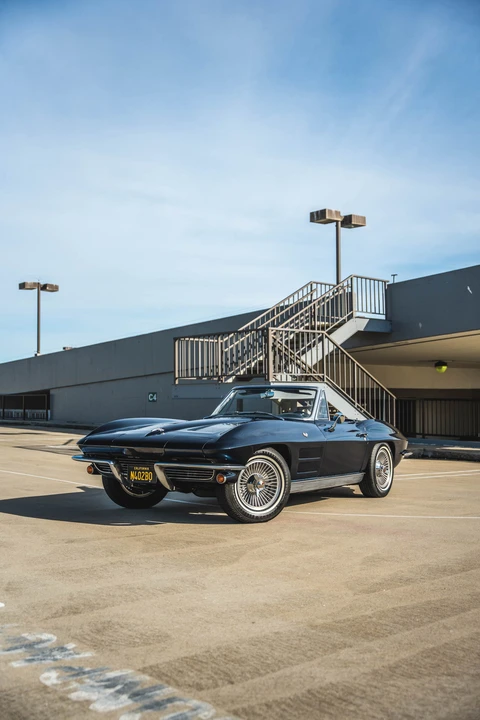 1963 Chevrolet Corvette C2 - Image 4 of 31