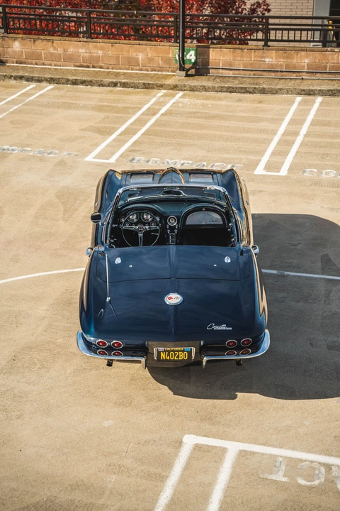 1963 Chevrolet Corvette C2 - Image 16 of 31