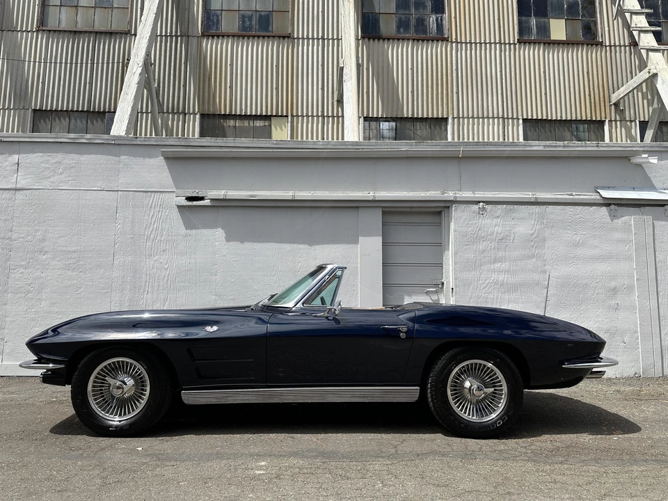 1963 Chevrolet Corvette C2 - Image 18 of 31