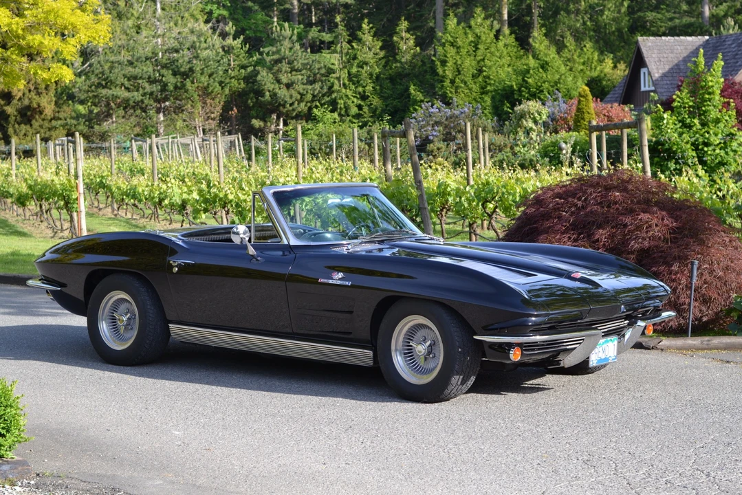 1963 Chevrolet Corvette C2 - Image 2 of 31