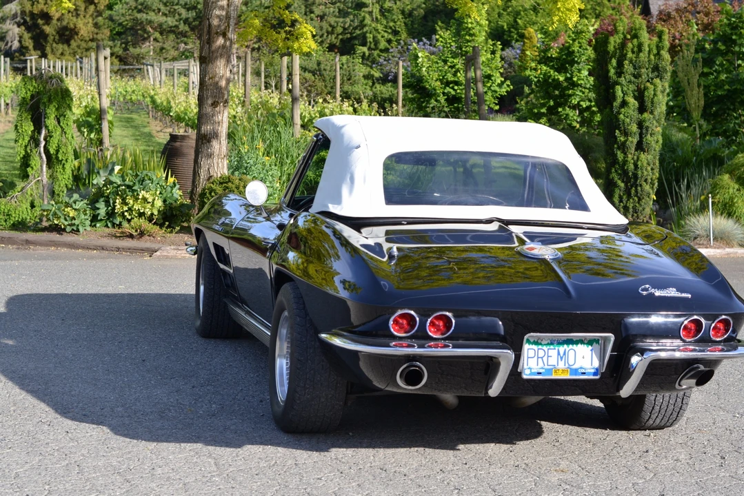 1963 Chevrolet Corvette C2 - Image 12 of 31