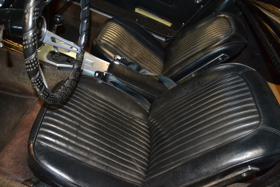 1963 Chevrolet Corvette C2 - Image 28 of 31