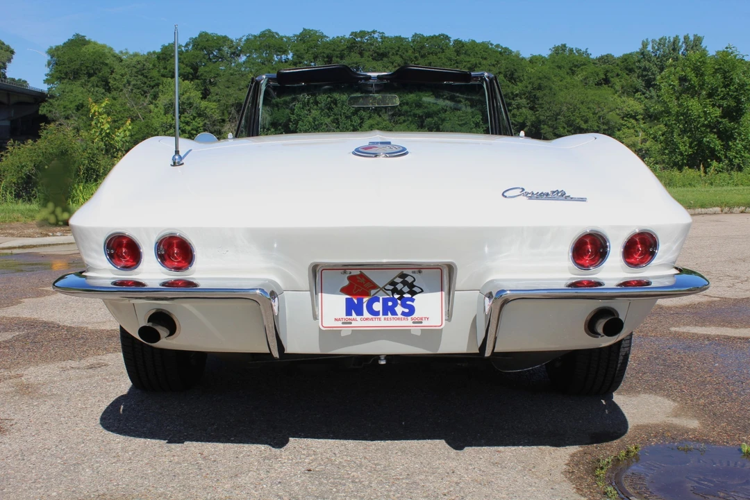 1963 Chevrolet Corvette C2 - Image 8 of 31