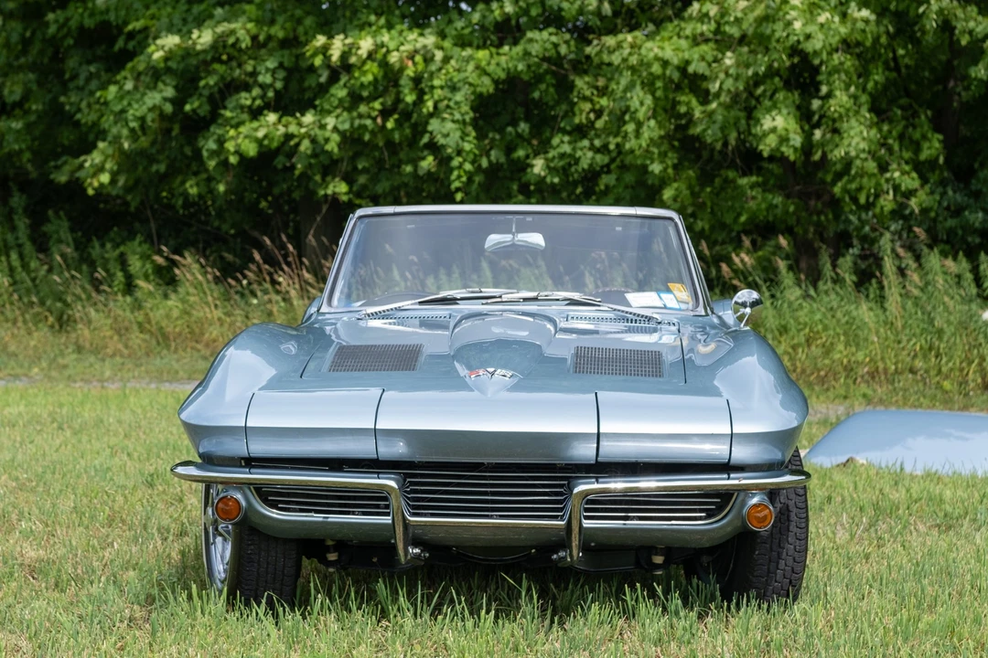 1963 Chevrolet Corvette C2 - Image 3 of 31