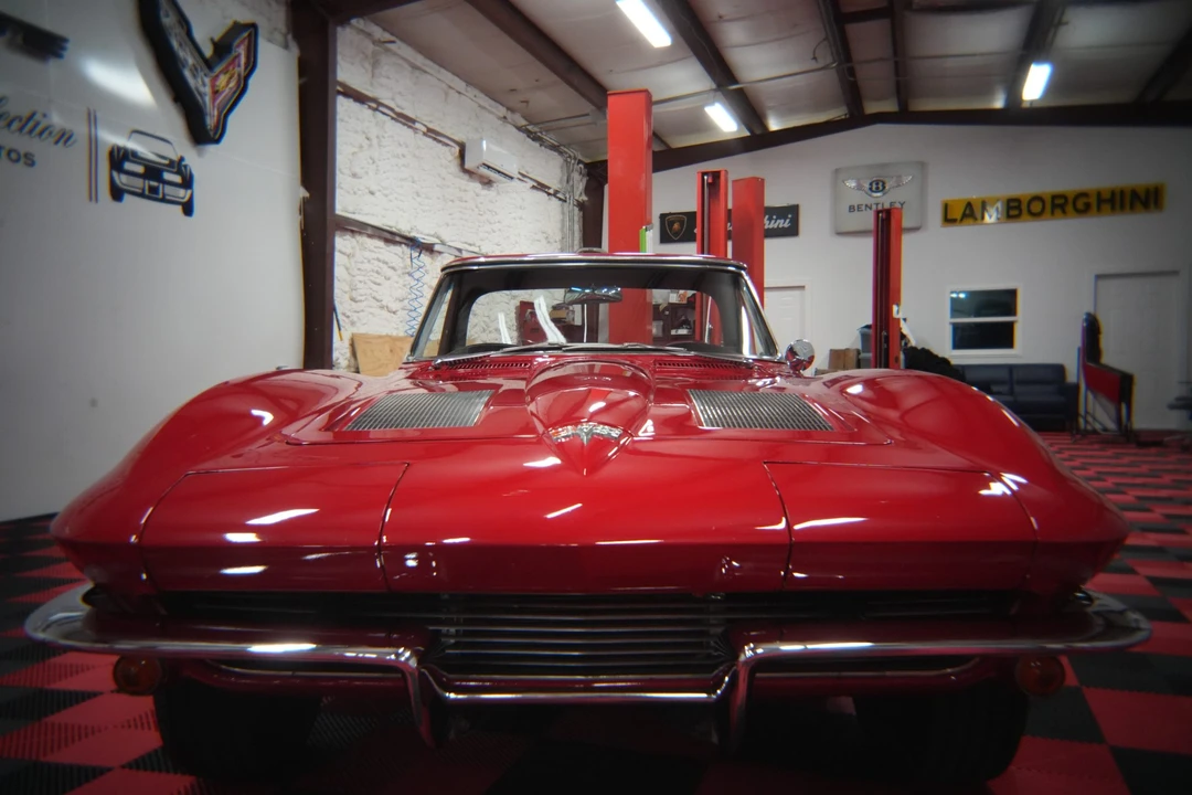 1963 Chevrolet Corvette C2 - Image 16 of 31