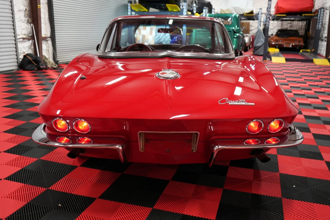 1963 Chevrolet Corvette C2 - Image 19 of 31