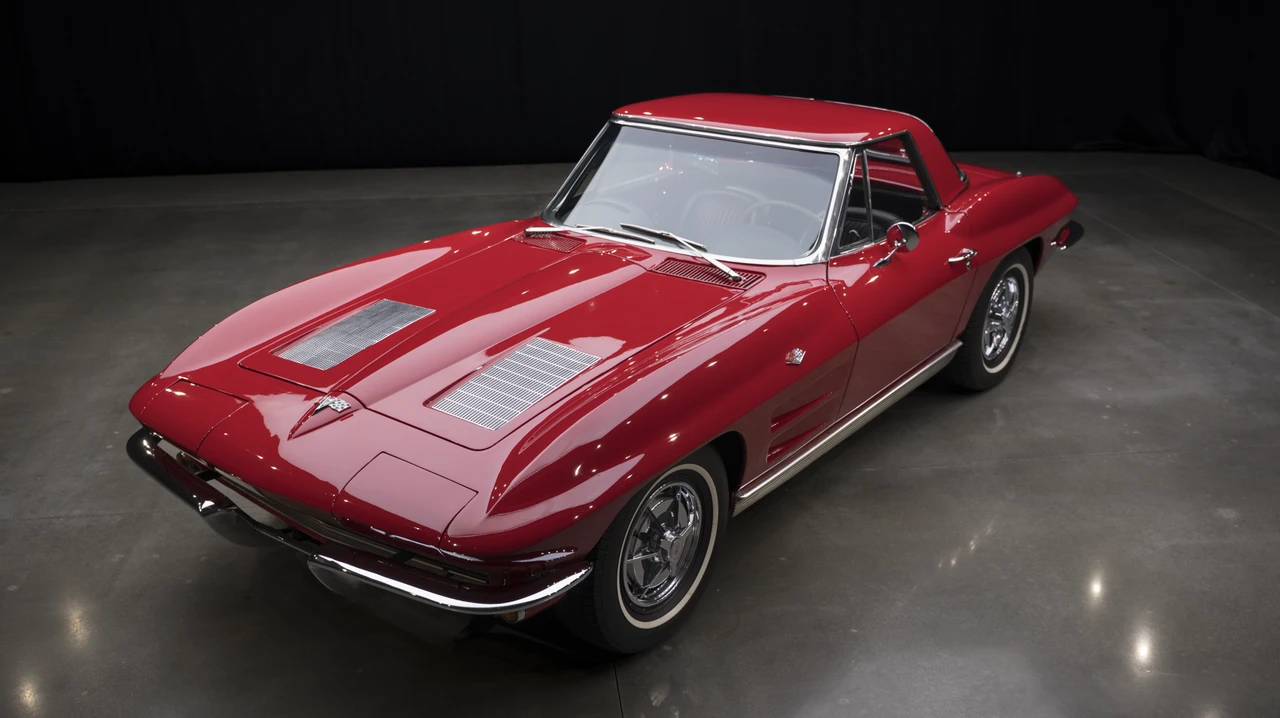 1963 Chevrolet Corvette C2 - Image 3 of 31