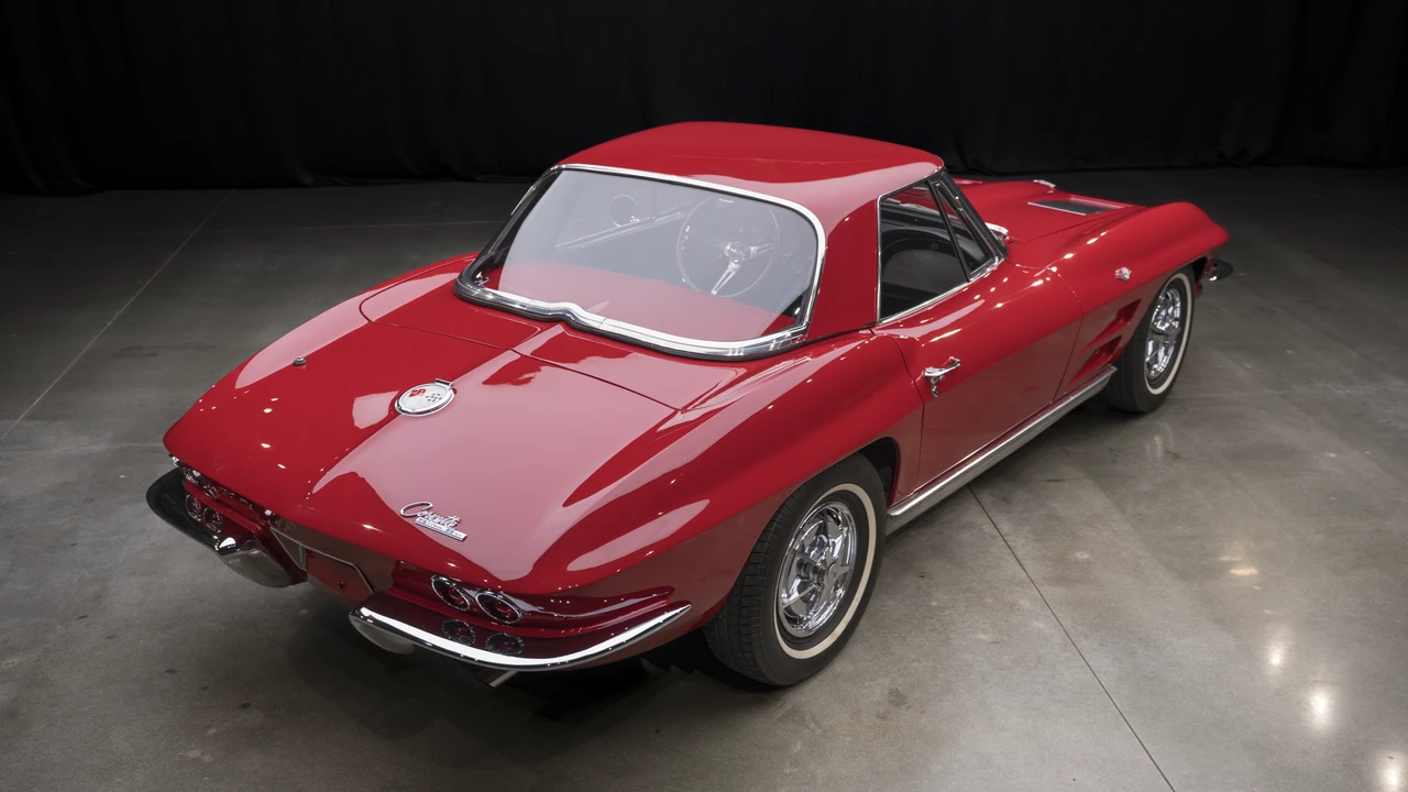 1963 Chevrolet Corvette C2 - Image 14 of 31