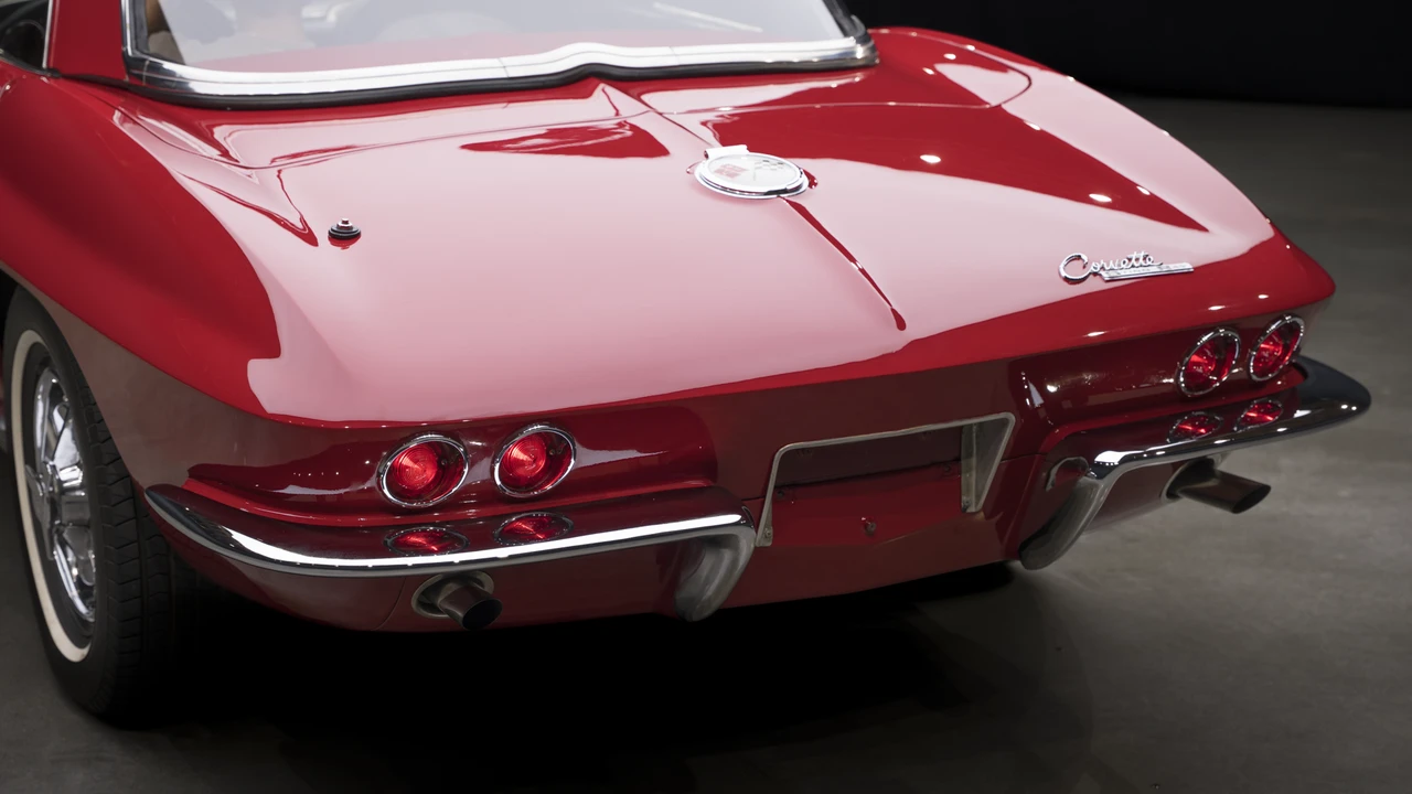 1963 Chevrolet Corvette C2 - Image 31 of 31