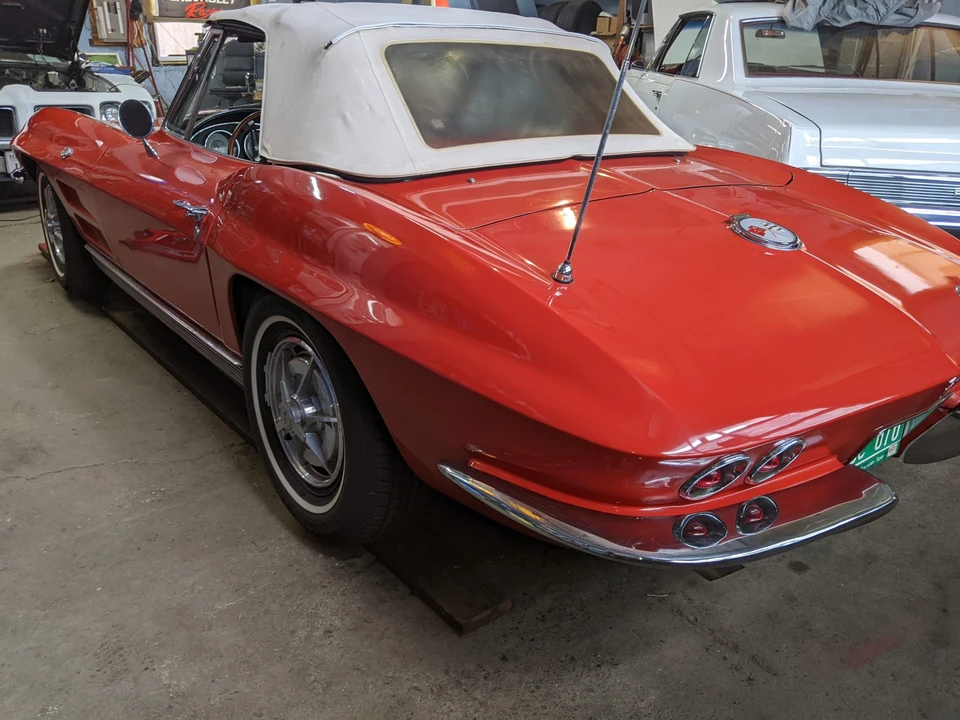 1963 Chevrolet Corvette C2 - Image 28 of 31