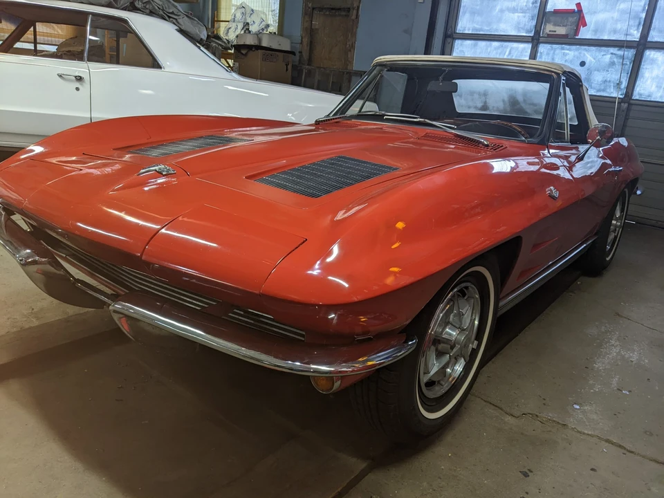 1963 Chevrolet Corvette C2 - Image 24 of 31