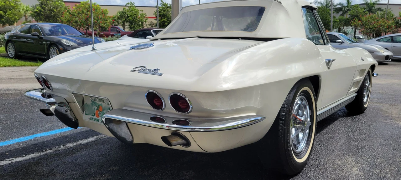 1963 Chevrolet Corvette C2 - Image 24 of 31