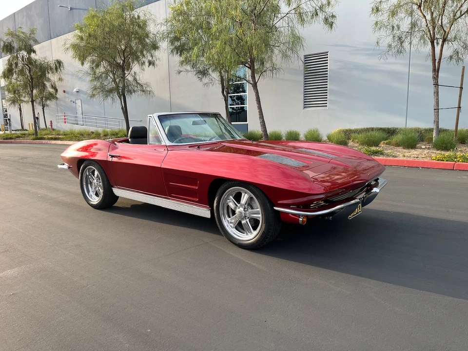 1963 Chevrolet Corvette C2 - Image 30 of 31