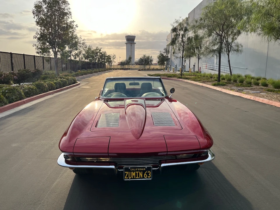1963 Chevrolet Corvette C2 - Image 26 of 31