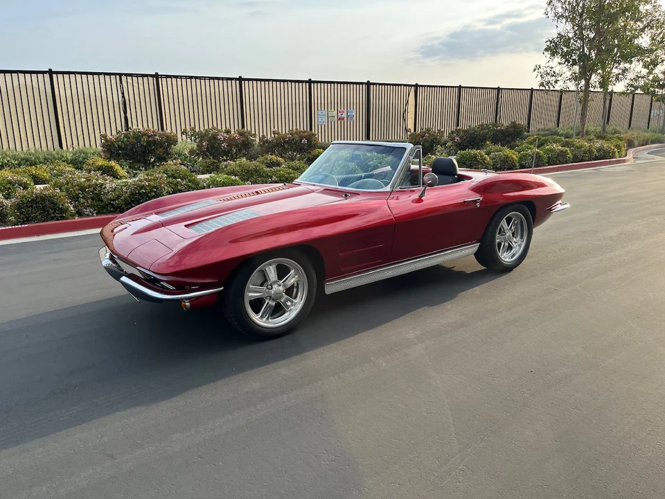 1963 Chevrolet Corvette C2 - Image 21 of 31