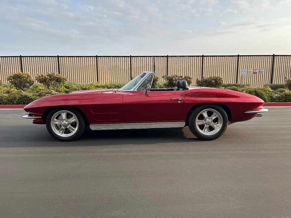 1963 Chevrolet Corvette C2 - Image 20 of 31