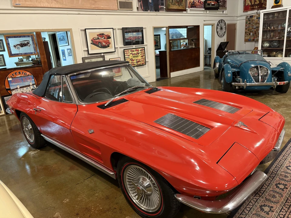 1963 Chevrolet Corvette C2 - Image 7 of 31