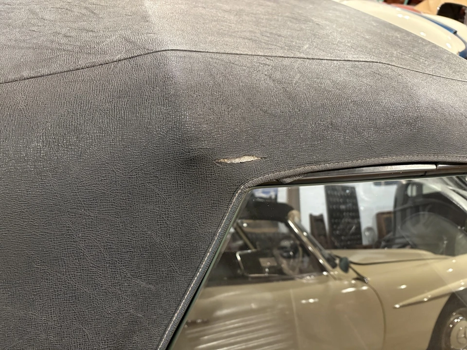 1963 Chevrolet Corvette C2 - Image 30 of 31