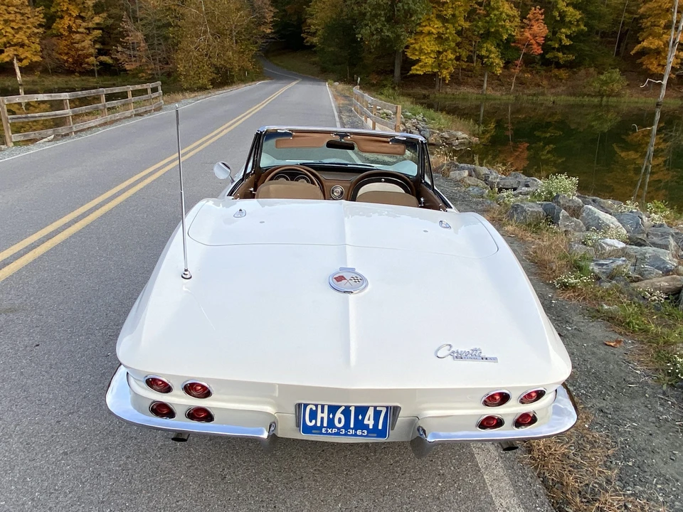 1963 Chevrolet Corvette C2 - Image 12 of 31