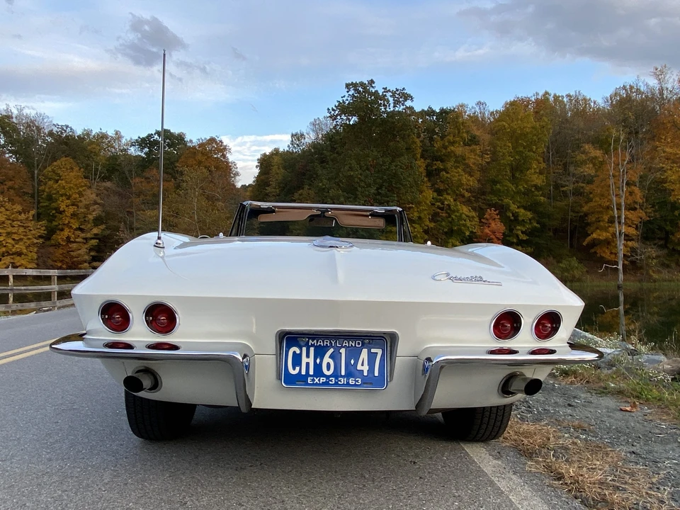 1963 Chevrolet Corvette C2 - Image 14 of 31