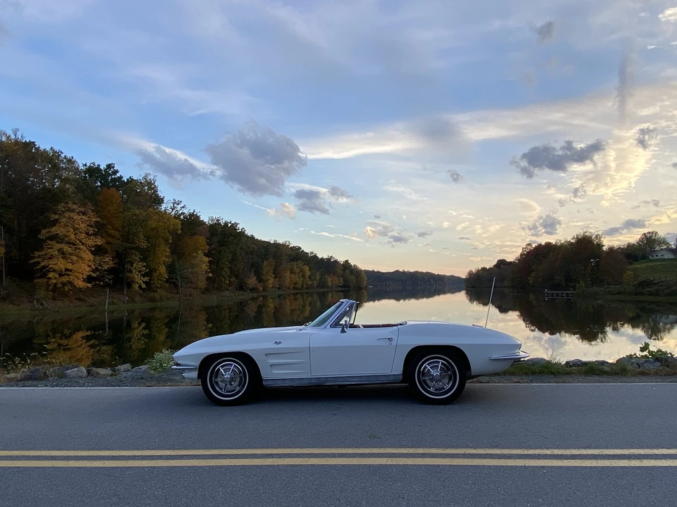 1963 Chevrolet Corvette C2 - Image 3 of 31
