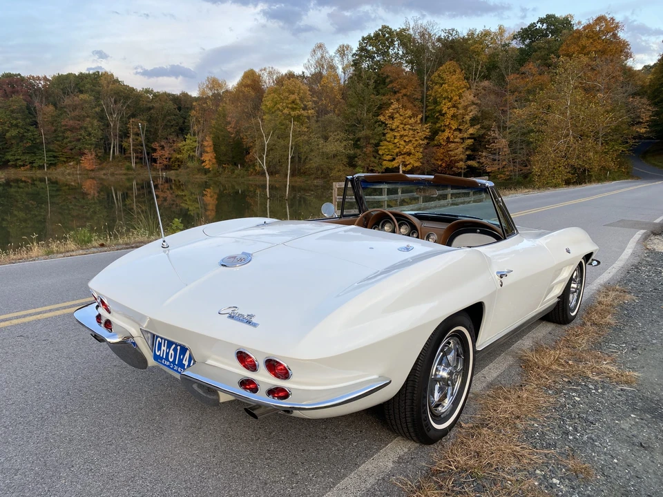 1963 Chevrolet Corvette C2 - Image 15 of 31