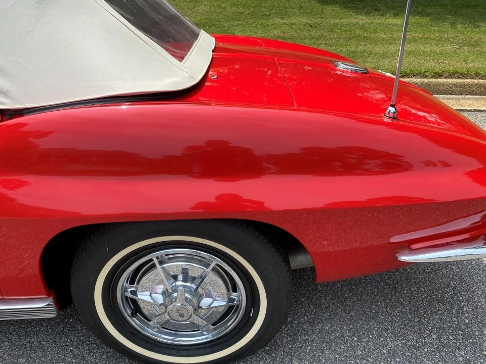 1963 Chevrolet Corvette C2 - Image 14 of 31