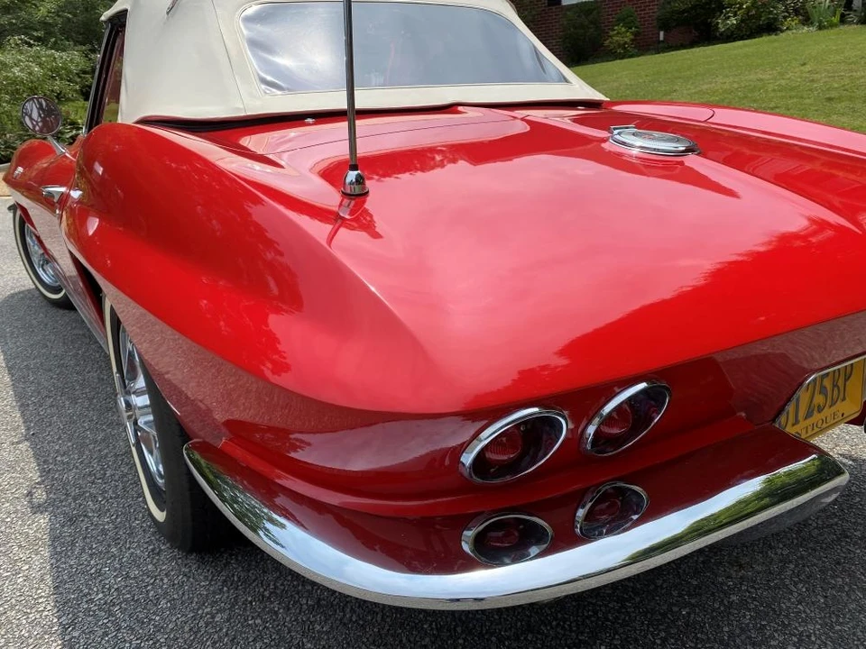 1963 Chevrolet Corvette C2 - Image 21 of 31