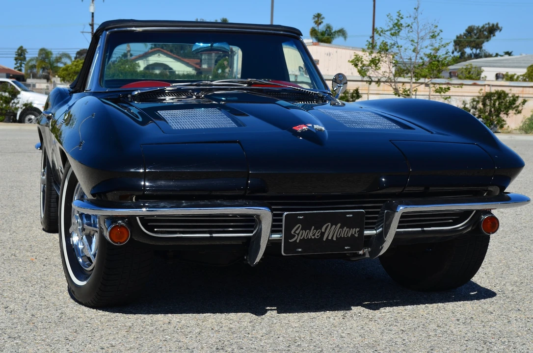 1963 Chevrolet Corvette C2 - Image 8 of 31