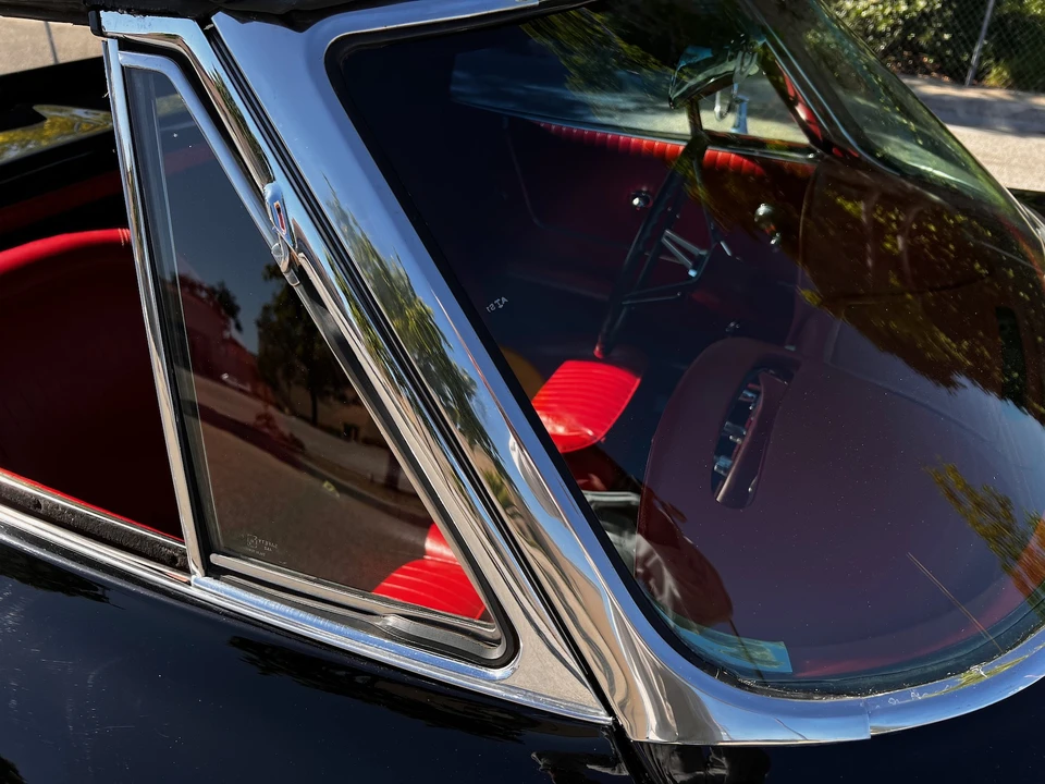 1963 Chevrolet Corvette C2 - Image 26 of 31