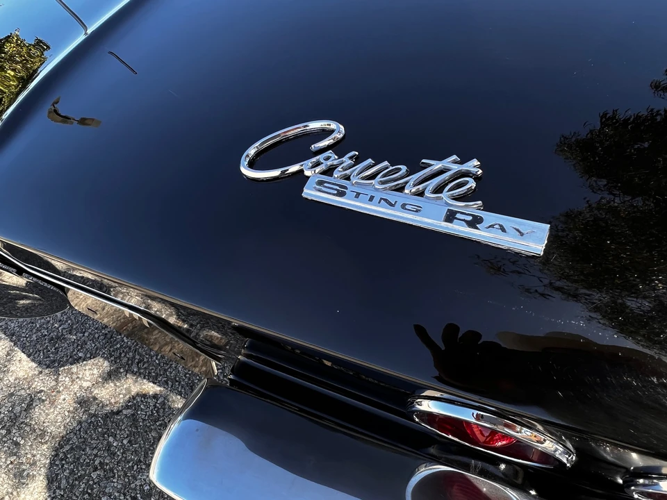 1963 Chevrolet Corvette C2 - Image 20 of 31