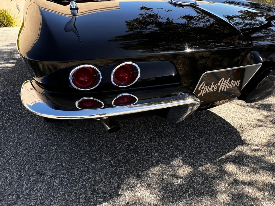 1963 Chevrolet Corvette C2 - Image 17 of 31