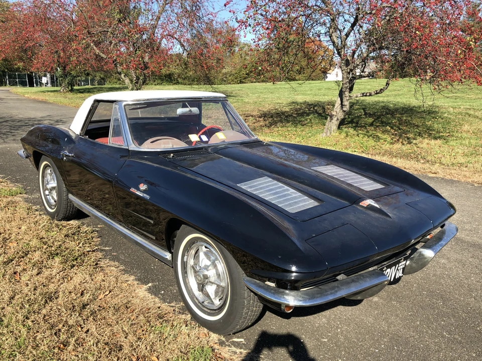 1963 Chevrolet Corvette C2 - Image 2 of 31