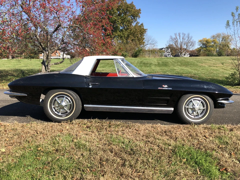 1963 Chevrolet Corvette C2 - Image 4 of 31