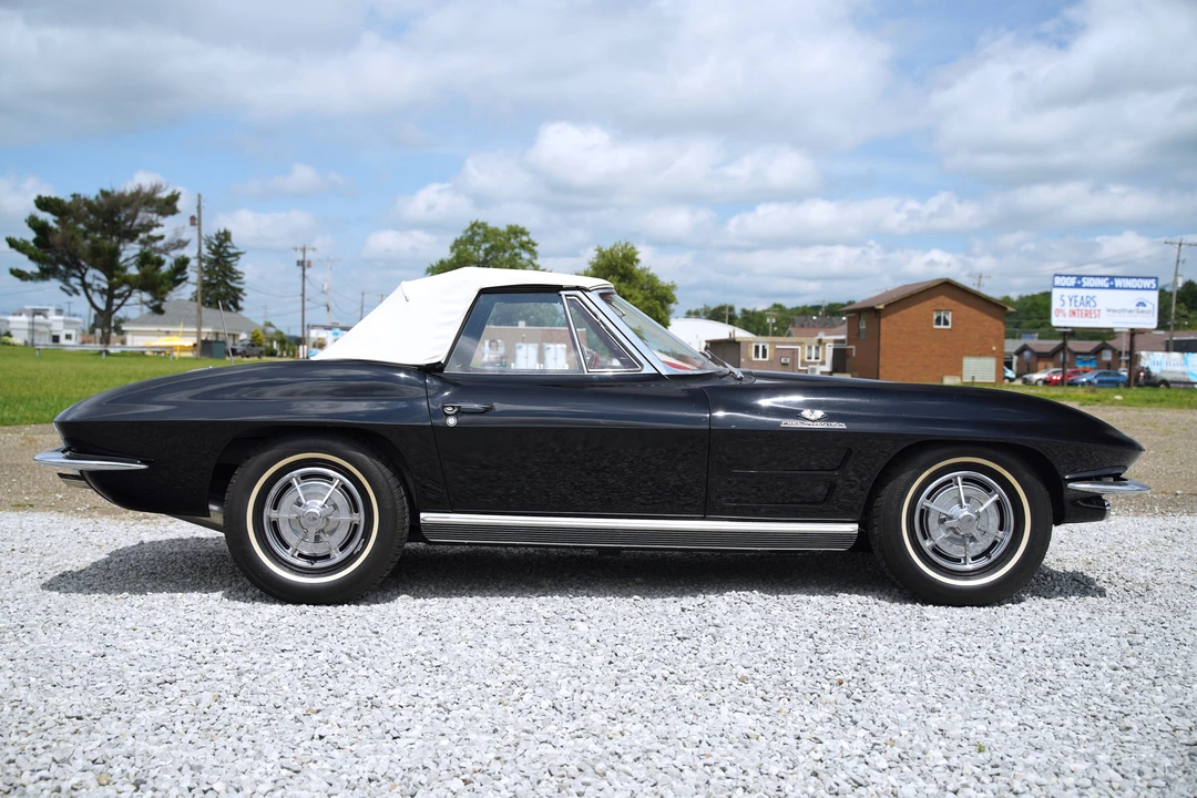 1963 Chevrolet Corvette C2 - Image 11 of 31