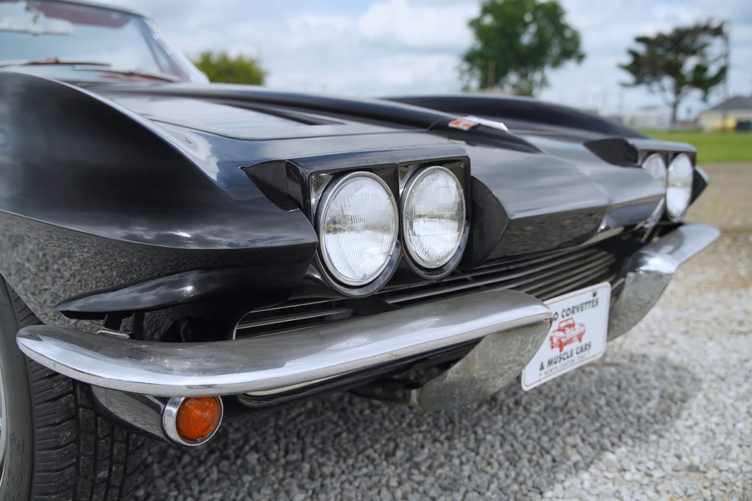 1963 Chevrolet Corvette C2 - Image 22 of 31