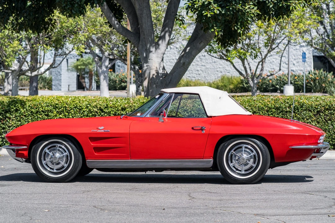 1963 Chevrolet Corvette C2 - Image 17 of 31