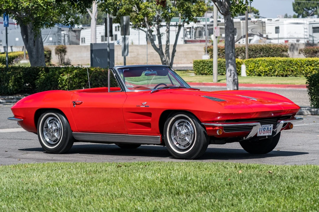 1963 Chevrolet Corvette C2 - Image 4 of 31