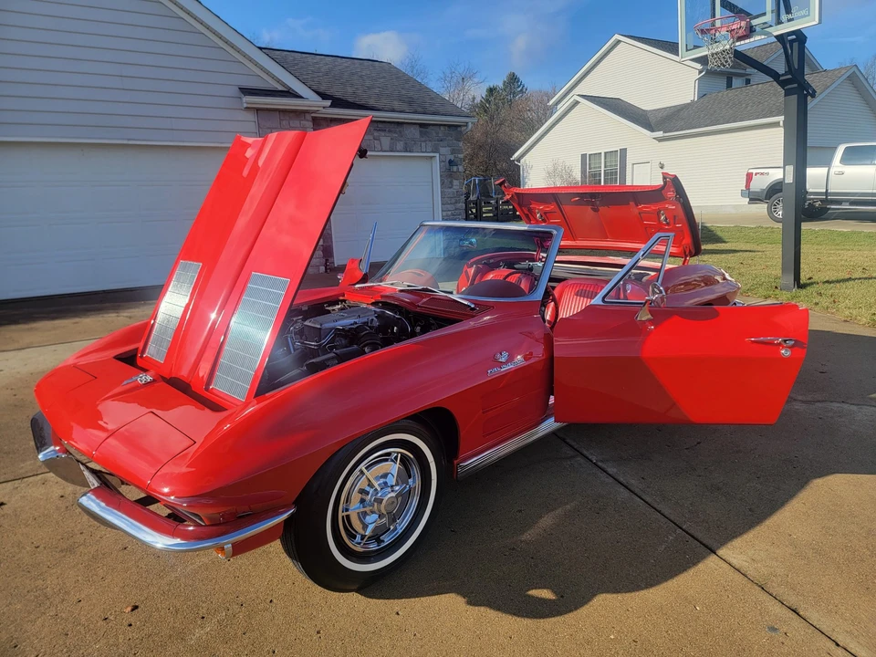 1963 Chevrolet Corvette C2 - Image 13 of 31