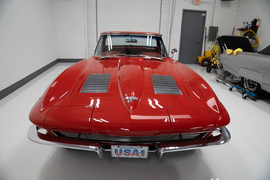 1963 Chevrolet Corvette C2 - Image 12 of 31