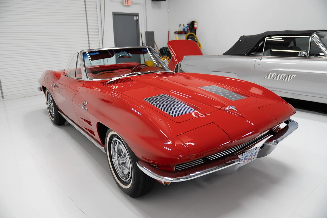1963 Chevrolet Corvette C2 - Image 6 of 31