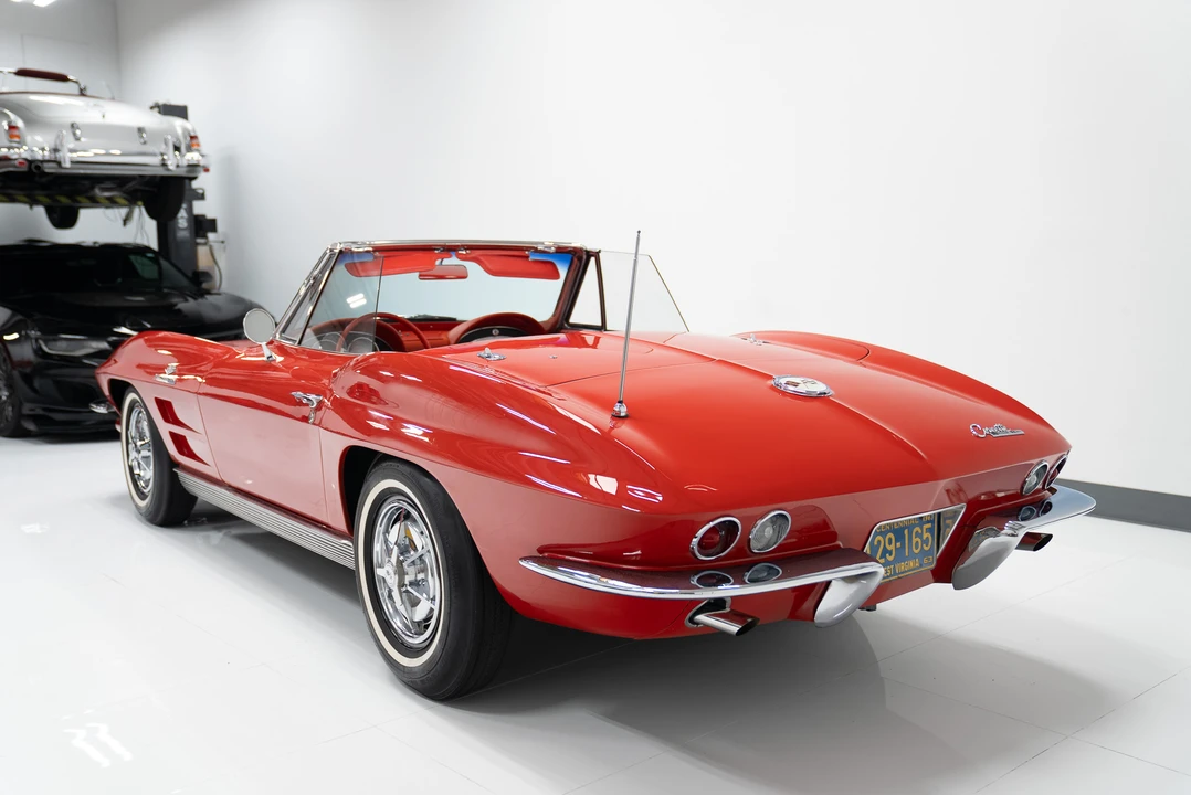 1963 Chevrolet Corvette C2 - Image 8 of 31