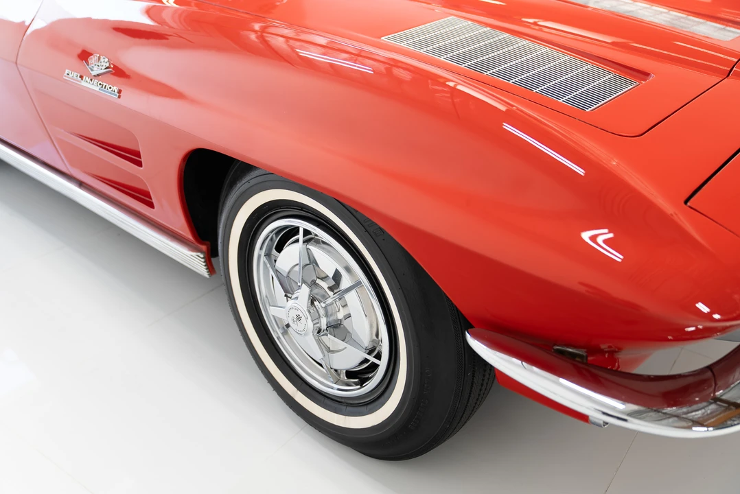 1963 Chevrolet Corvette C2 - Image 30 of 31